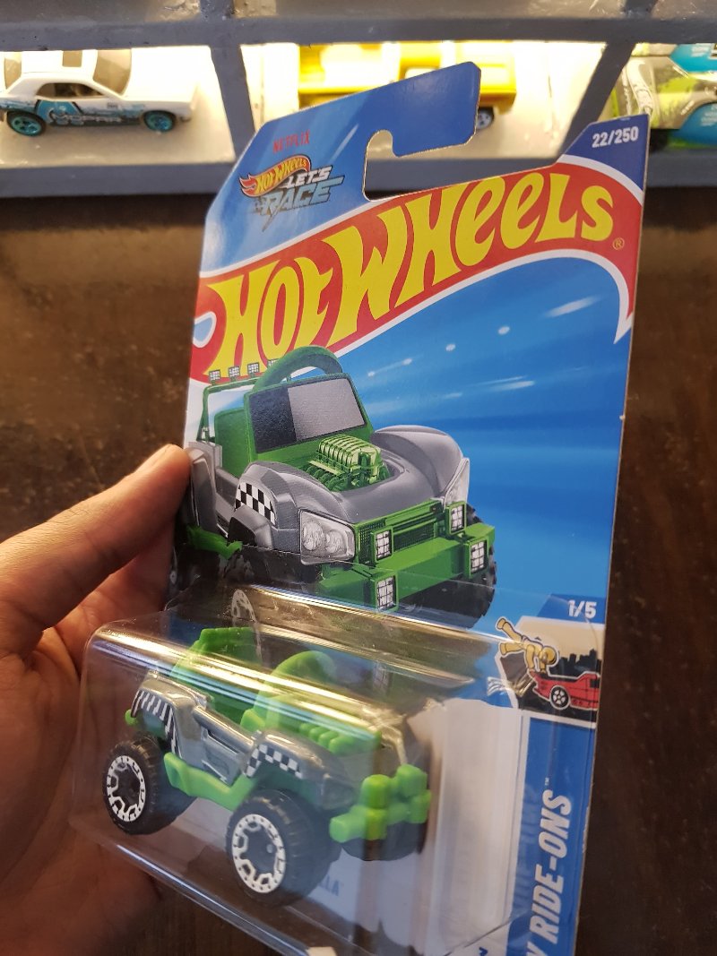 Angled view of Hot Wheels Bogzilla A Case die-cast truck
