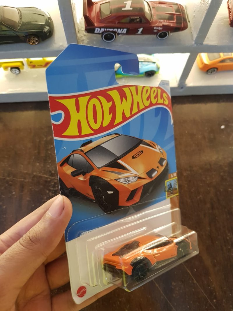 Rear view of Hot Wheels Lamborghini Huracán Sterrato die-cast vehicle