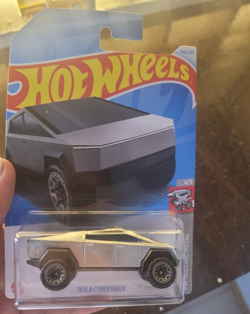 Zoomed-In View of Hot Wheels Q Case Tesla Cybertruck