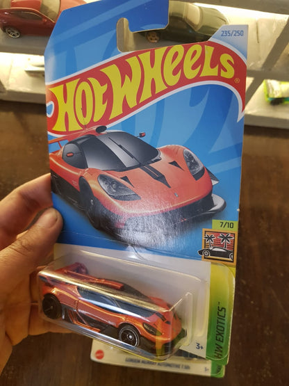 Angled view of Hot Wheels Gordon Murray T.50s Niki Lauda die-cast model
