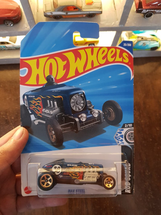 Front view of Hot Wheels Max Steel A Case die-cast car