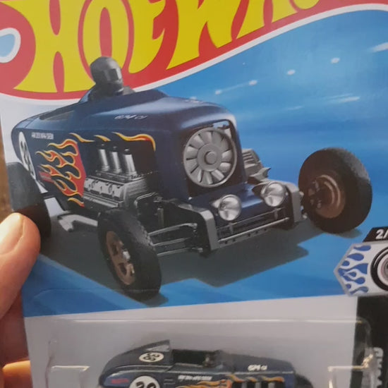 Showcase of Hot Wheels Max Steel A Case die-cast car