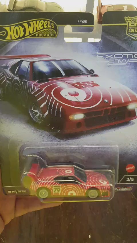 Detailed showcase of the Hot Wheels Premium BMW M1 Procar die-cast model