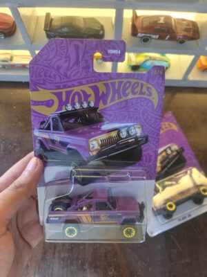 Front view of Hot Wheels 57th Anniversary Edition ’73 Jeep J10 collectible