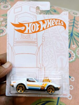 Side view of Hot Wheels 1968 Corvette Gas Monkey Garage Edition