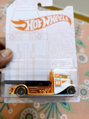 Hot Wheels Fast Bed Hauler displayed on shelf