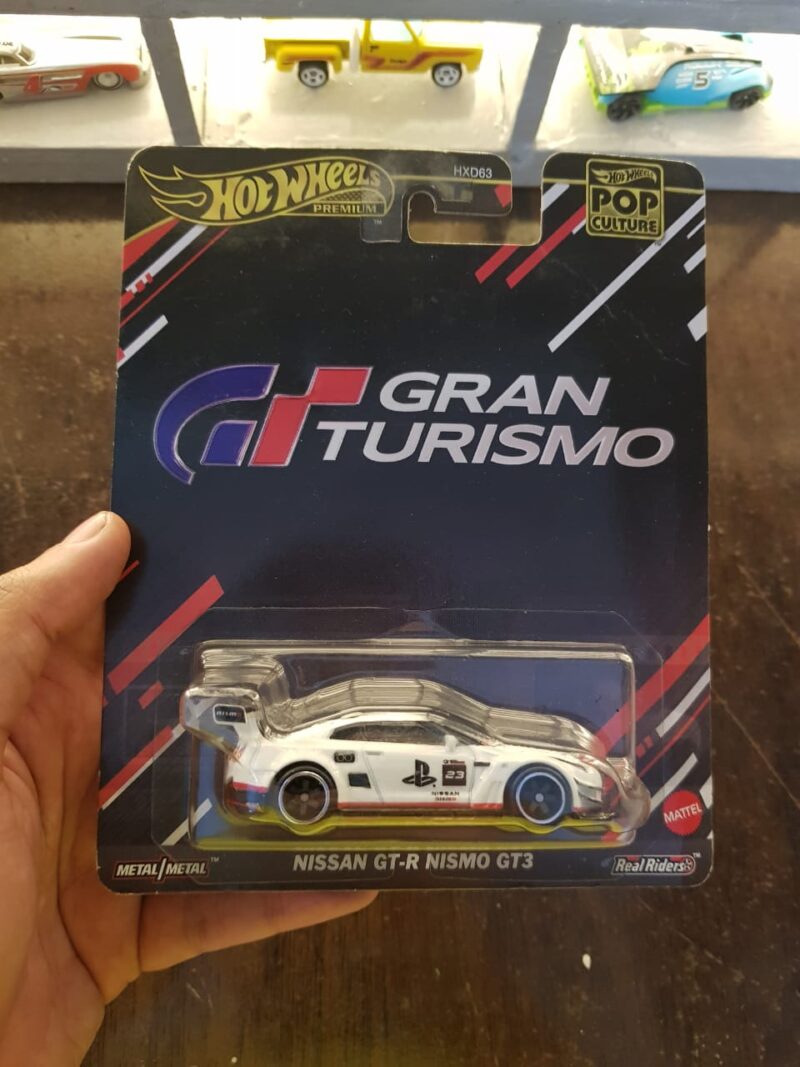 Front view of Hot Wheels Premium Pop Culture Gran Turismo Nissan GT-R Nismo GT3 die-cast model