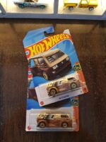 Hot Wheels Mainline VW T3 Custom displayed with other Hot Wheels cars