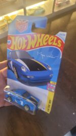 Front View of Hot Wheels Q Case '96 Porsche Carrera Die-Cast Car