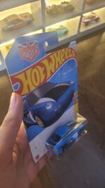 Rear View of Hot Wheels Q Case '96 Porsche Carrera Model