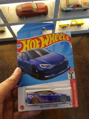 Front view of Hot Wheels Tesla Model S Plaid die-cast vehicle